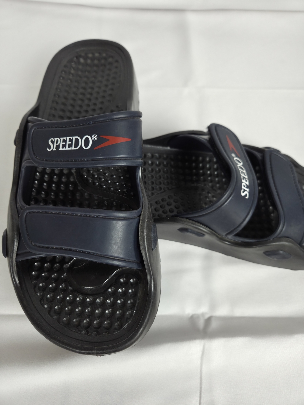 Speedo. Size 9. Men's Navy Adjustable Slide Sandals..